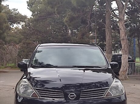 Nissan Tiida 2007