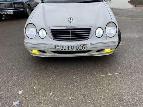 Mercedes E 240 1999