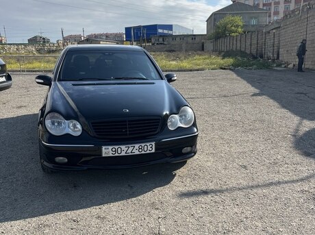Mercedes C 230