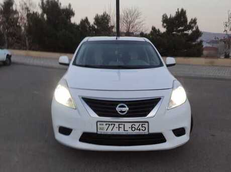 Nissan Sunny 2012