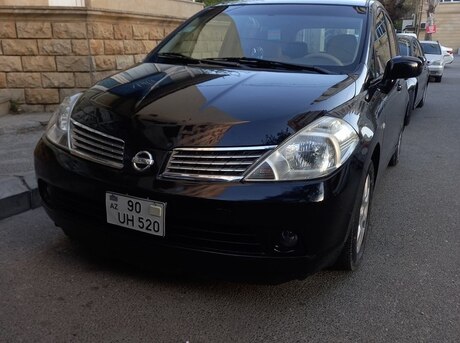 Nissan Tiida 2008