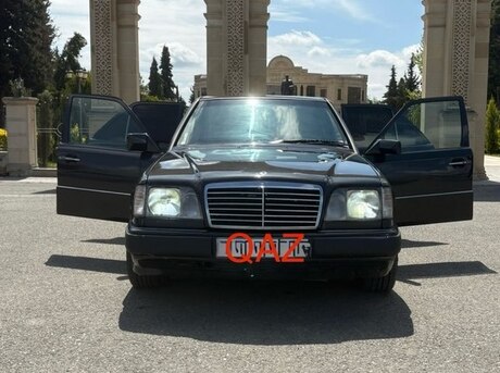 Mercedes E 220 1994