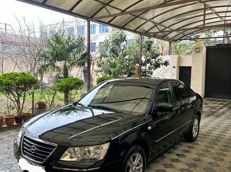 Hyundai Sonata 2009