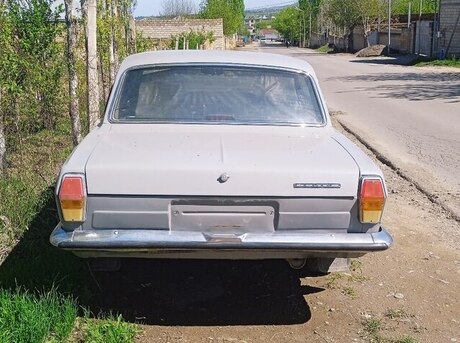 GAZ 24 1971