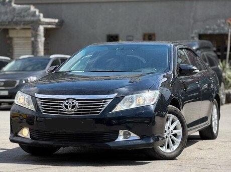 Toyota Camry 2014
