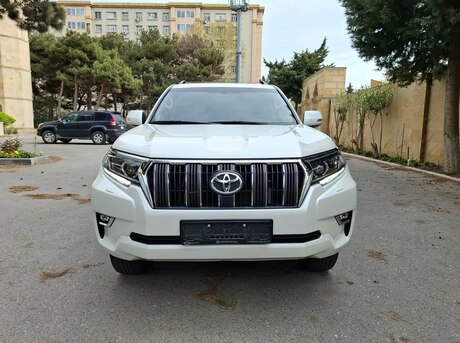 Toyota Land Cruiser Prado 2021