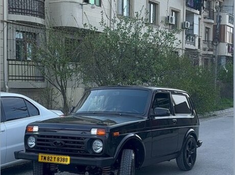 LADA (VAZ) Niva 2023