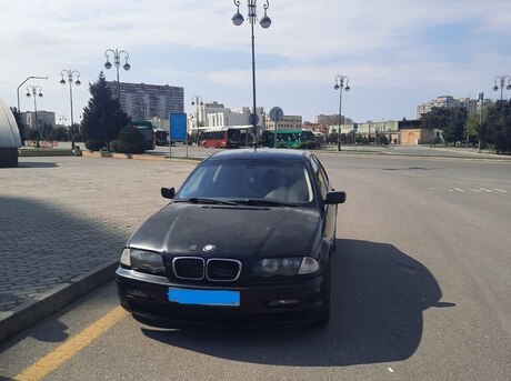 BMW 318 2001