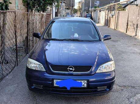 Opel Astra 2000