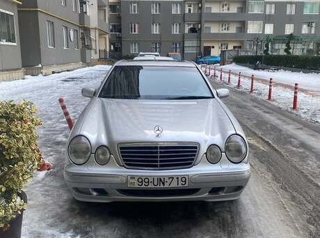 Mercedes E 320 2000