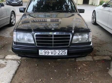 Mercedes E 220 1994