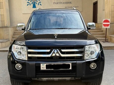 Mitsubishi Pajero 2008