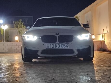 BMW 328 2014