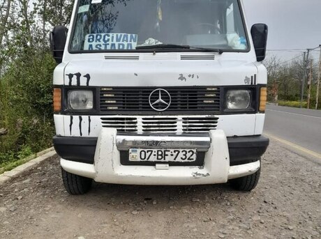 Mercedes 208 D 1994