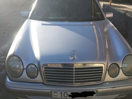 Mercedes E 240 1998
