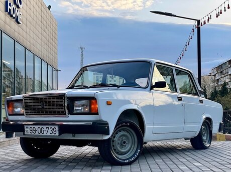 LADA (VAZ) 2107 2010