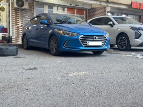 Hyundai Elantra 2018