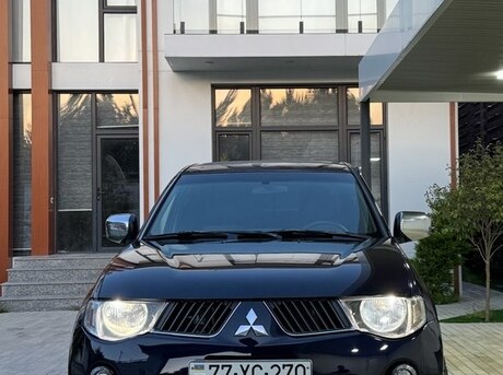 Mitsubishi L200 2009