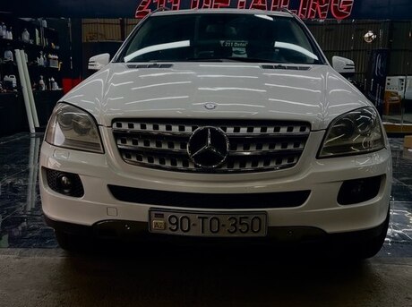 Mercedes R 350