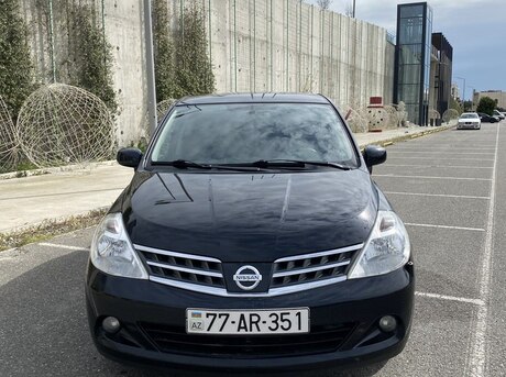 Nissan Tiida 2011