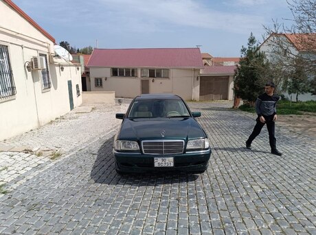 Mercedes C 230 1998