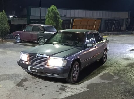 Mercedes 190 1993