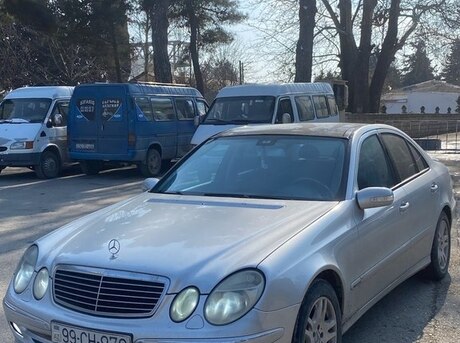 Mercedes E 270 2002