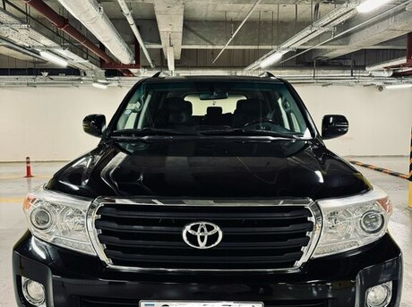 Toyota Land Cruiser 2012