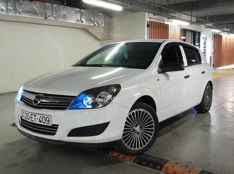 Opel Astra 2009