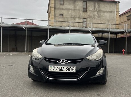 Hyundai Elantra 2013