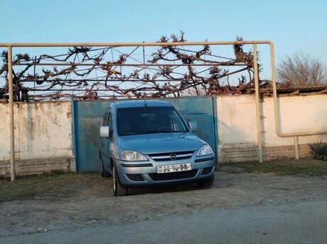 Opel Combo 2006