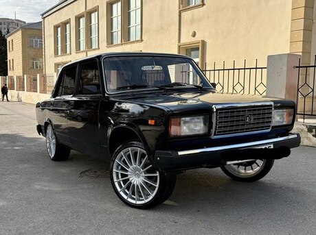 LADA (VAZ) 2107 2010