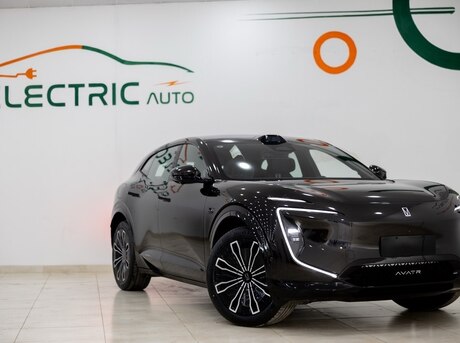 Avatr  2025