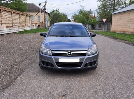Opel Astra 2005