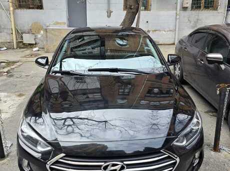 Hyundai Elantra 2018