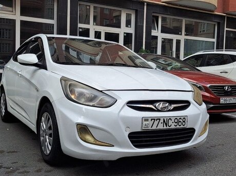 Hyundai Accent 2013
