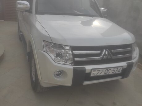 Mitsubishi Pajero 2007