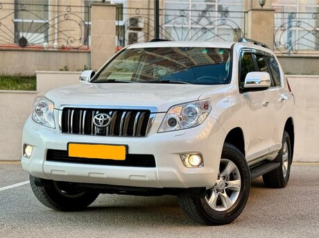 Toyota Land Cruiser Prado 2012