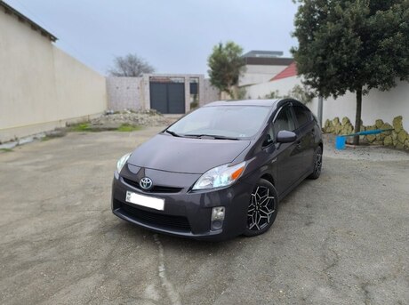 Toyota Prius 2011