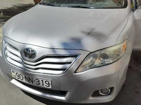 Toyota Camry 2010