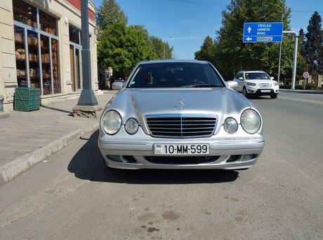 Mercedes E 240 2000