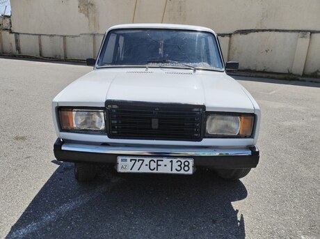 LADA (VAZ) 2107 2001