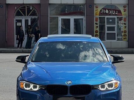 BMW 328 2013
