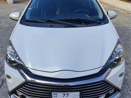 Toyota Aqua 2016