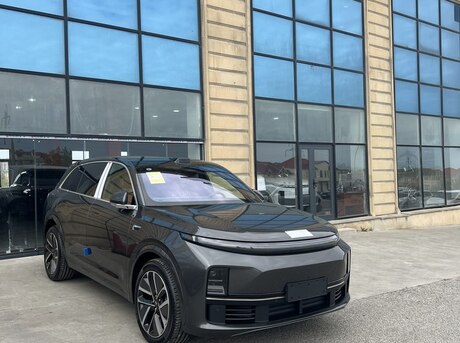 Li Auto L7