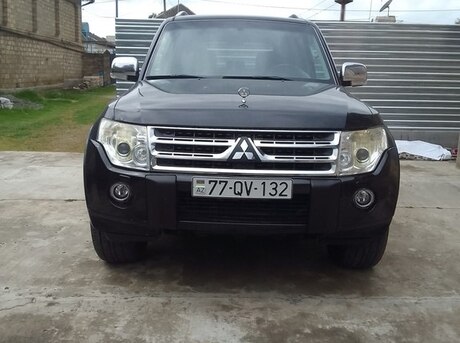 Mitsubishi Pajero 2011