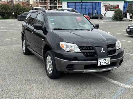 Mitsubishi Outlander 2005