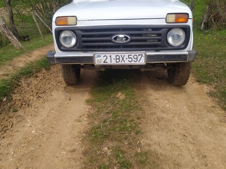 LADA (VAZ) Niva 1997