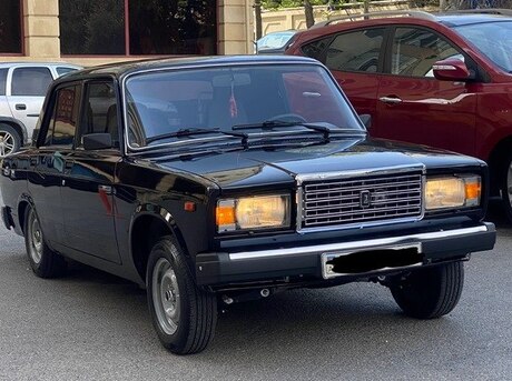 LADA (VAZ) 2107 2010