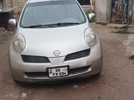 Nissan March 2003